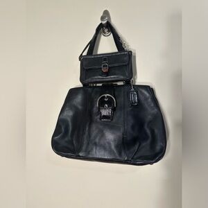 Coach Black Genuine Leather Front Buckle Satchel Shoulder Bag+wristlet